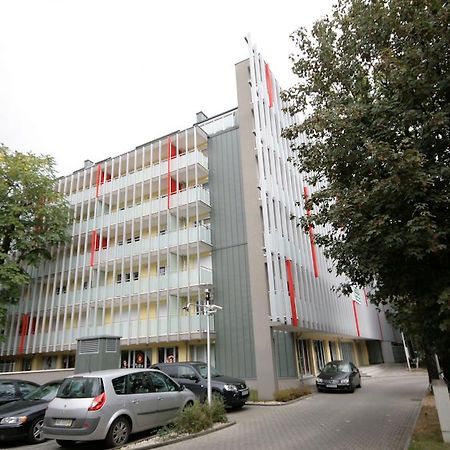 Leoapart Czysta Wrocław Exteriör bild